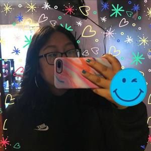 Meet your Posher, Gabriela